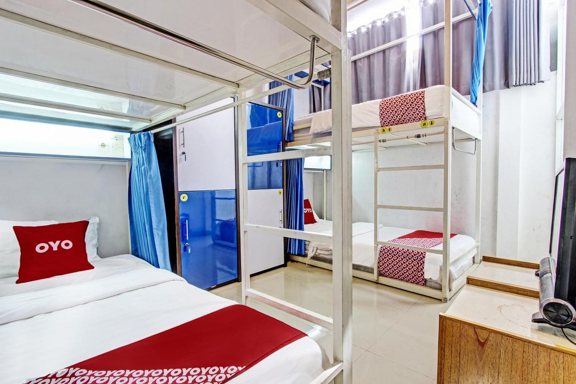 Oyo 91952 Oase Hostel Jogyakarta Zewnętrze zdjęcie