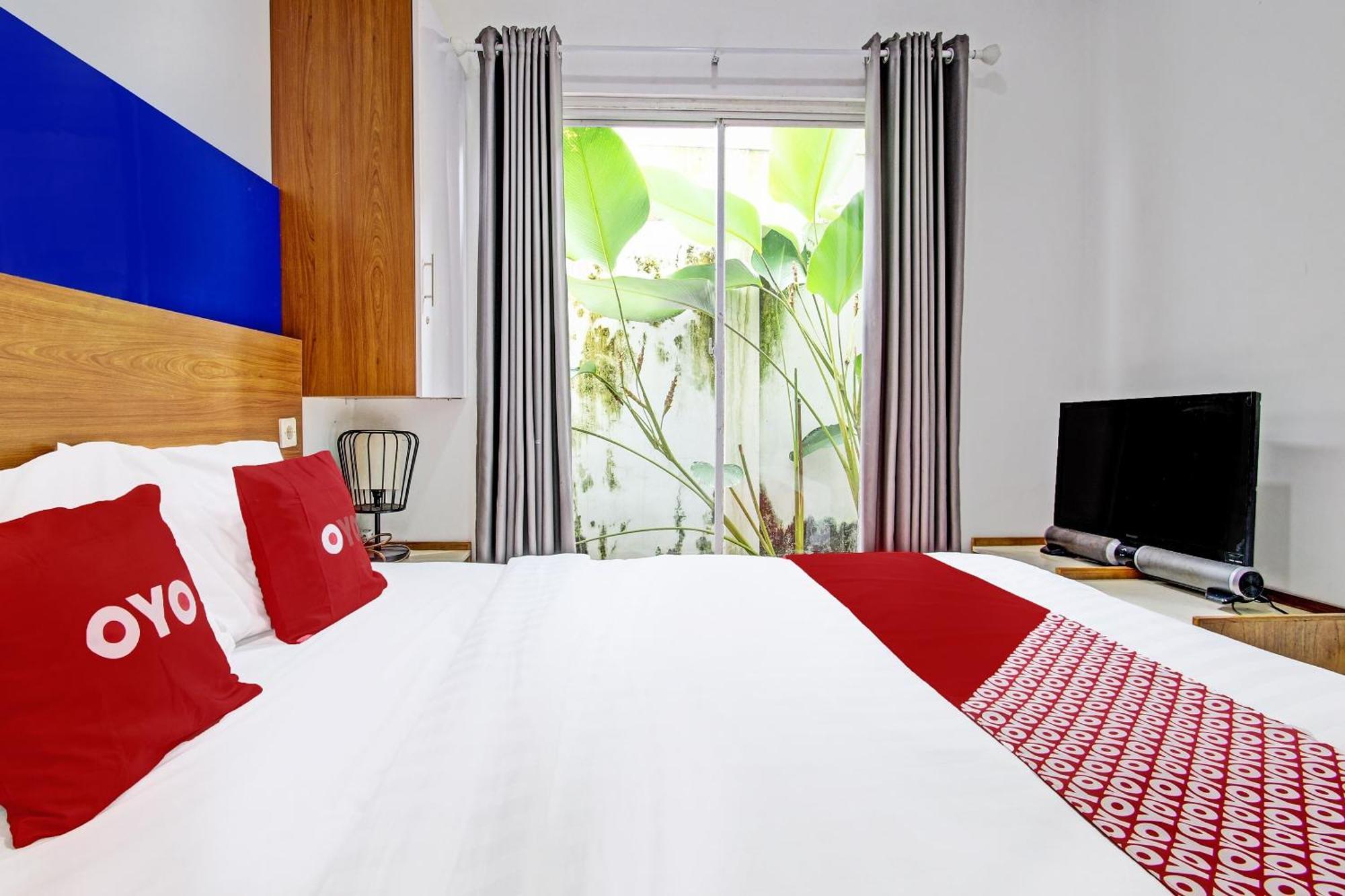 Oyo 91952 Oase Hostel Jogyakarta Zewnętrze zdjęcie