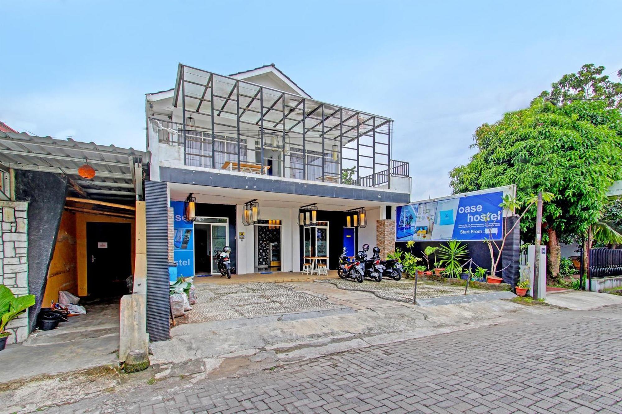 Oyo 91952 Oase Hostel Jogyakarta Zewnętrze zdjęcie