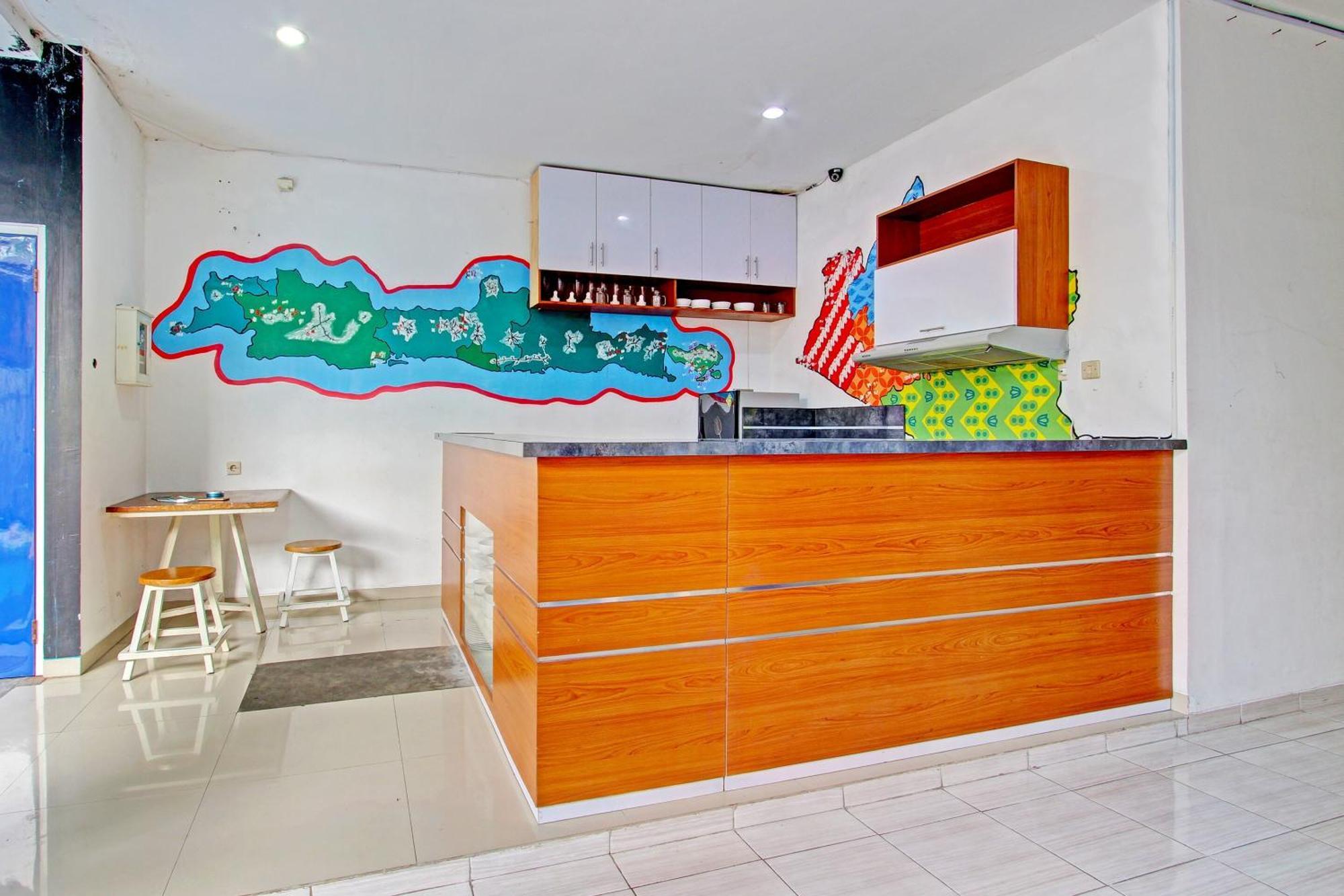 Oyo 91952 Oase Hostel Jogyakarta Zewnętrze zdjęcie