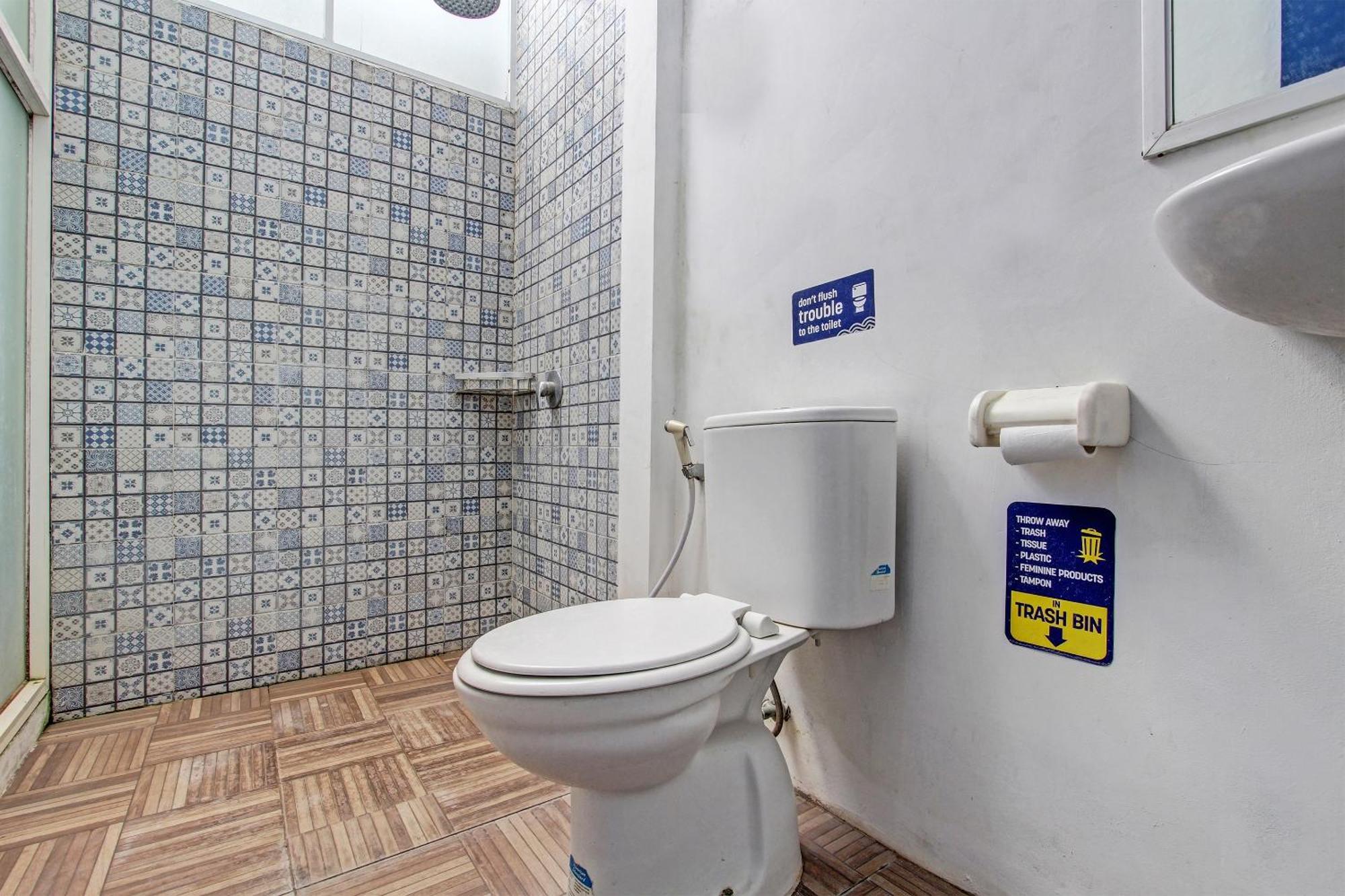 Oyo 91952 Oase Hostel Jogyakarta Zewnętrze zdjęcie