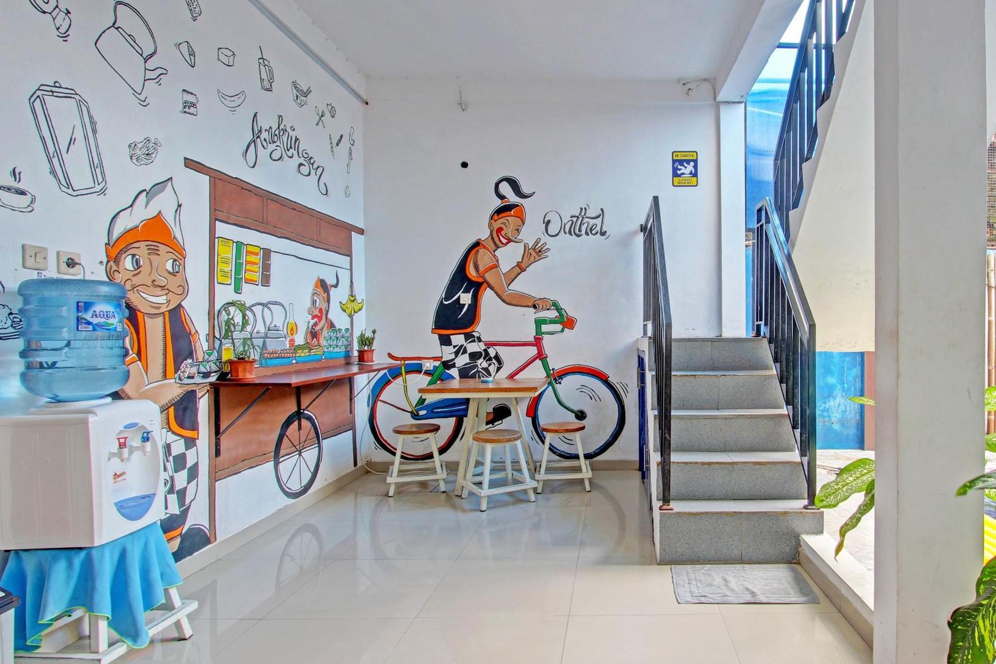 Oyo 91952 Oase Hostel Jogyakarta Zewnętrze zdjęcie